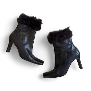 Chocolate brown leather and faux fur trim square toe 90’s heel boots
